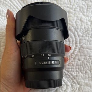 Sony E 16-55mm F2.8 G Zoom lens  In good condition